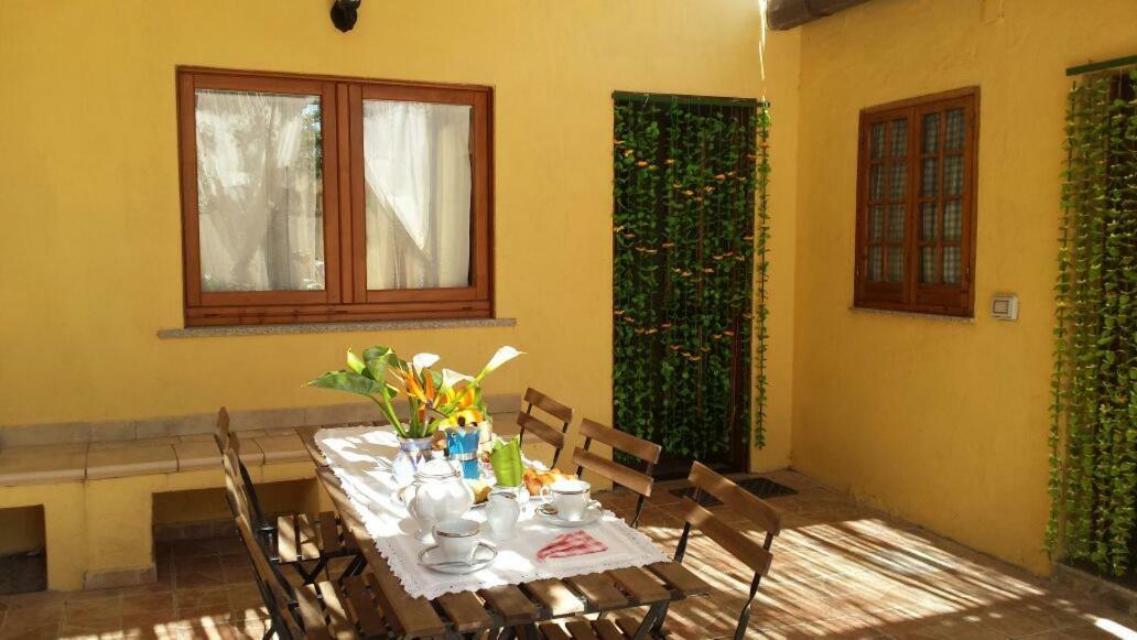 B&B Domu Incanto Sa Domu Sarrabesa ムラヴェーラ エクステリア 写真